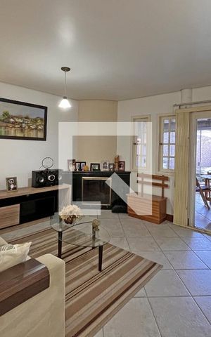 Casa à venda com 267m², 3 quartos e 3 vagasSala Dois Ambientes