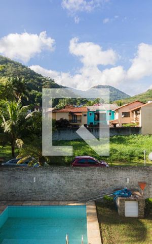Casa de condomínio à venda com 175m², 3 quartos e 3 vagas Casa de condomínio à venda com 175m², 3 quartos e 3 vagasVista do Quarto 2
