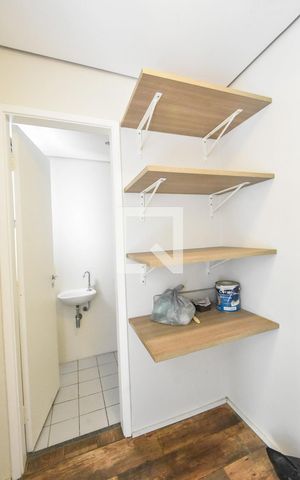 Apartamento para alugar com 180m², 4 quartos e 3 vagasQuarto de Serviços 