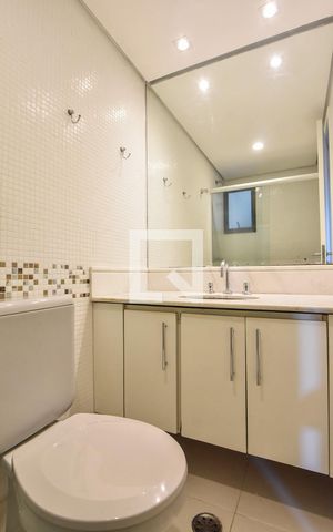 Apartamento para alugar com 180m², 4 quartos e 3 vagasBanheiro Suíte 01