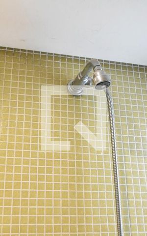Apartamento para alugar com 180m², 4 quartos e 3 vagasBanheiro 02