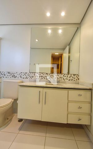 Apartamento para alugar com 180m², 4 quartos e 3 vagasBanheiro Suíte 02