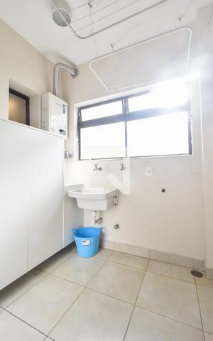 Apartamento para alugar com 180m², 4 quartos e 3 vagasLavanderia 