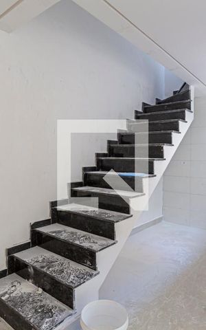Apartamento à venda com 104m², 2 quartos e 1 vaga Apartamento à venda com 104m², 2 quartos e 1 vagaCozinha