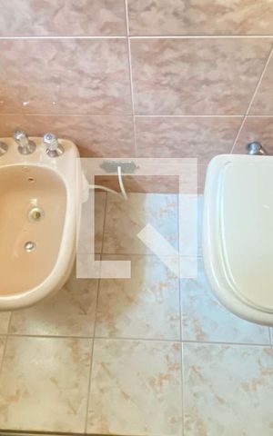 Casa à venda com 198m², 3 quartos e 2 vagasBanheiro Social 