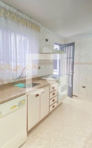 Casa à venda com 198m², 3 quartos e 2 vagasCozinha