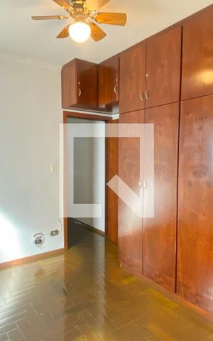 Casa à venda com 198m², 3 quartos e 2 vagasQuarto 2