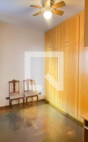 Casa à venda com 198m², 3 quartos e 2 vagasQuarto 1 