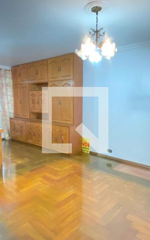 Casa à venda com 198m², 3 quartos e 2 vagasSala 