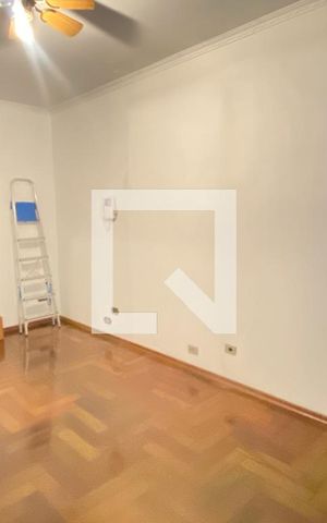 Casa à venda com 198m², 3 quartos e 2 vagasQuarto - Suíte 