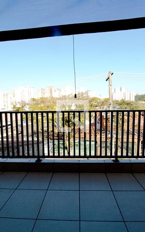 Casa à venda com 219m², 3 quartos e 2 vagas Casa à venda com 219m², 3 quartos e 2 vagasVaranda da Suíte 1