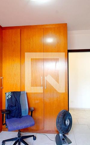 Casa à venda com 219m², 3 quartos e 2 vagas Casa à venda com 219m², 3 quartos e 2 vagasQuarto 2