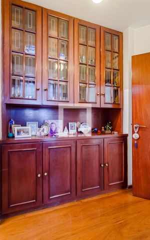 Apartamento à venda com 170m², 3 quartos e 2 vagasCorredor