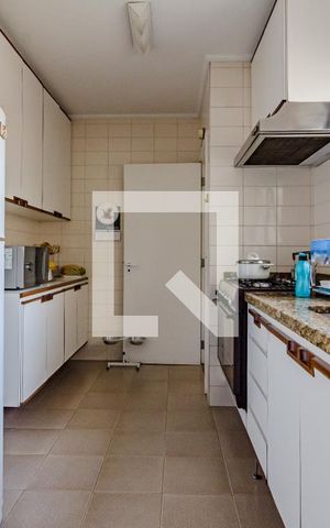 Apartamento à venda com 170m², 3 quartos e 2 vagasCozinha