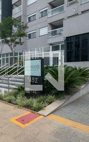 Apartamento à venda com 61m², 2 quartos e 1 vagaFachada