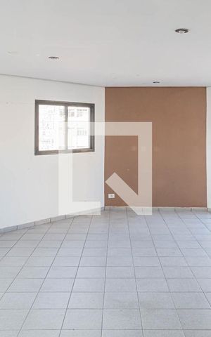 Apartamento à venda com 28m², 1 quarto e 1 vaga Apartamento à venda com 28m², 1 quarto e 1 vagaÁrea comum - Salão de festas