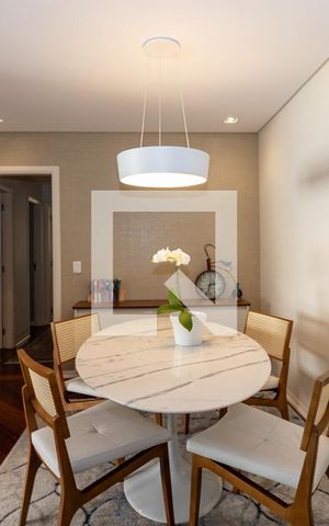 Apartamento à venda com 188m², 3 quartos e 2 vagas Apartamento à venda com 188m², 3 quartos e 2 vagasSala 1