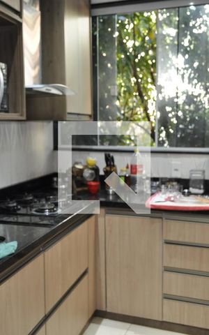Casa à venda com 200m², 3 quartos e 1 vagaCozinha