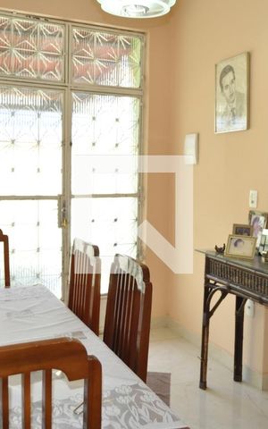 Casa à venda com 200m², 3 quartos e 1 vagaSala de Jantar