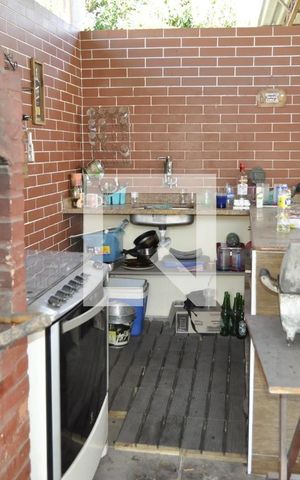 Casa à venda com 200m², 3 quartos e 1 vagaÁrea Externa