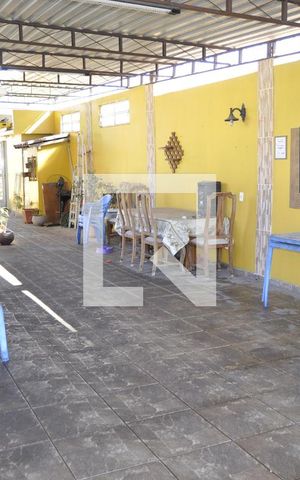 Casa à venda com 200m², 3 quartos e 1 vagaÁrea Externa