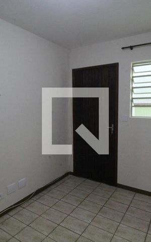 Casa de condomínio para alugar com 36m², 1 quarto e sem vagaSala
