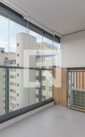 Studio para alugar com 31m², 1 quarto e sem vaga Studio para alugar com 31m², 1 quarto e sem vagaVaranda