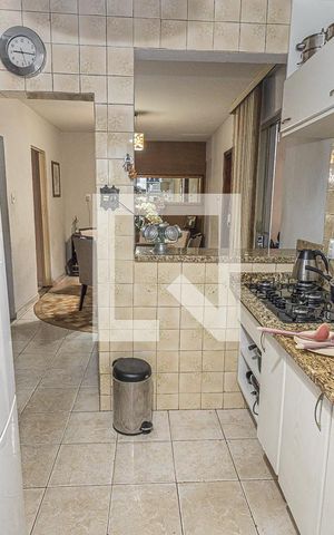 Casa à venda com 400m², 4 quartos e 2 vagasCozinha
