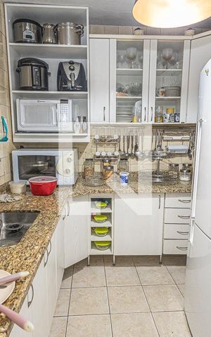 Casa à venda com 400m², 4 quartos e 2 vagasCozinha