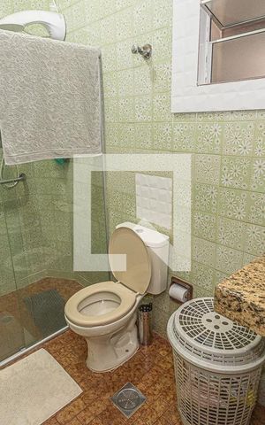 Casa à venda com 400m², 4 quartos e 2 vagasBanheiro