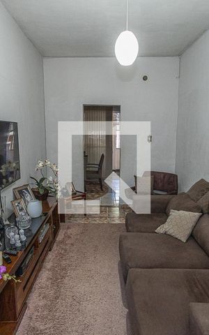 Casa à venda com 400m², 4 quartos e 2 vagasSala
