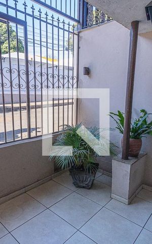 Casa à venda com 400m², 4 quartos e 2 vagasVaranda