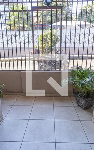 Casa à venda com 400m², 4 quartos e 2 vagasVaranda