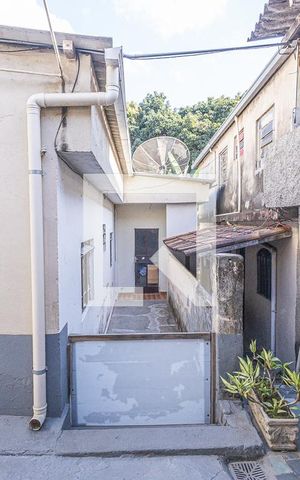 Casa à venda com 400m², 4 quartos e 2 vagasBarracões de alugeis