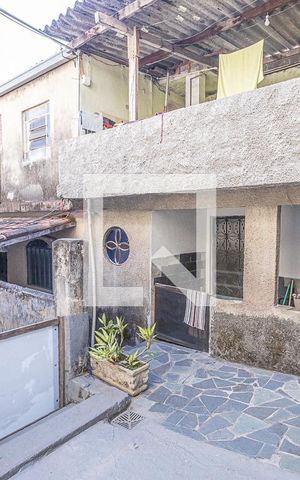 Casa à venda com 400m², 4 quartos e 2 vagasBarracões de alugeis