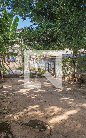 Casa à venda com 400m², 4 quartos e 2 vagasQuintal