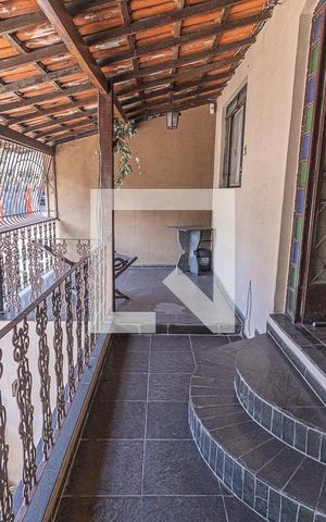 Casa à venda com 400m², 4 quartos e 2 vagasVaranda