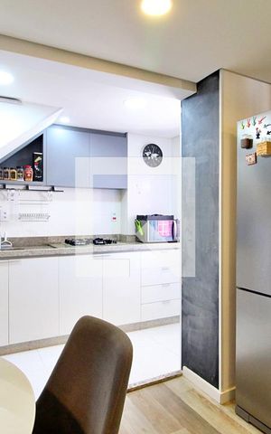 Apartamento à venda com 115m², 3 quartos e 2 vagasCozinha