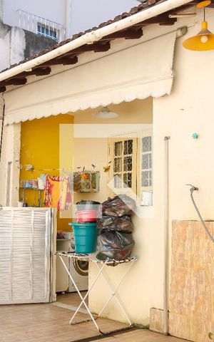Casa à venda com 100m², 2 quartos e 1 vaga Casa à venda com 100m², 2 quartos e 1 vagaÁrea de Serviço/Quintal