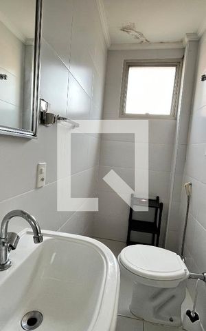 Apartamento à venda com 42m², 1 quarto e 1 vaga Apartamento à venda com 42m², 1 quarto e 1 vagaBanheiro