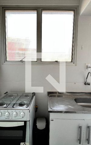 Apartamento à venda com 42m², 1 quarto e 1 vaga Apartamento à venda com 42m², 1 quarto e 1 vagaCozinha