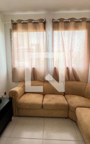 Apartamento à venda com 42m², 1 quarto e 1 vaga Apartamento à venda com 42m², 1 quarto e 1 vagaSala
