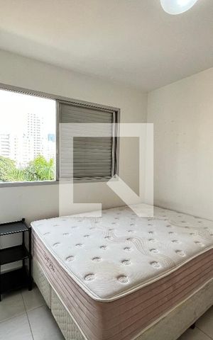 Apartamento à venda com 42m², 1 quarto e 1 vaga Apartamento à venda com 42m², 1 quarto e 1 vagaQuarto
