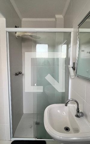 Apartamento à venda com 42m², 1 quarto e 1 vaga Apartamento à venda com 42m², 1 quarto e 1 vagaBanheiro