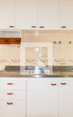 Apartamento à venda com 60m², 2 quartos e 1 vaga Apartamento à venda com 60m², 2 quartos e 1 vagaCozinha