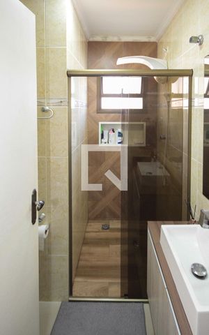 Casa à venda com 157m², 3 quartos e 2 vagas Casa à venda com 157m², 3 quartos e 2 vagasBanheiro do Quarto 1