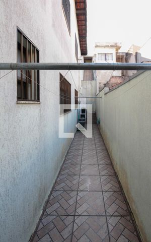 Casa à venda com 157m², 3 quartos e 2 vagas Casa à venda com 157m², 3 quartos e 2 vagasVaranda