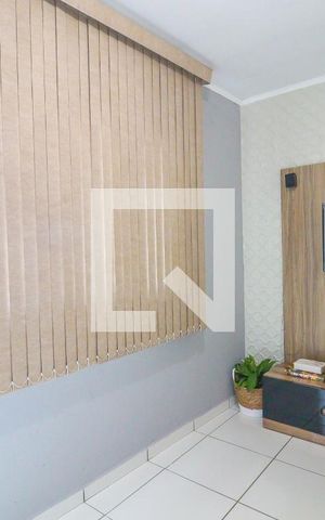 Casa à venda com 260m², 2 quartos e 2 vagas Casa à venda com 260m², 2 quartos e 2 vagasSala