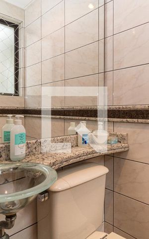 Apartamento à venda com 200m², 3 quartos e 2 vagasLavabo