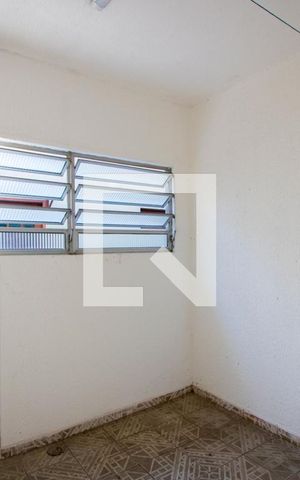 Casa à venda com 167m², 3 quartos e 3 vagas Casa à venda com 167m², 3 quartos e 3 vagasÁrea de serviço